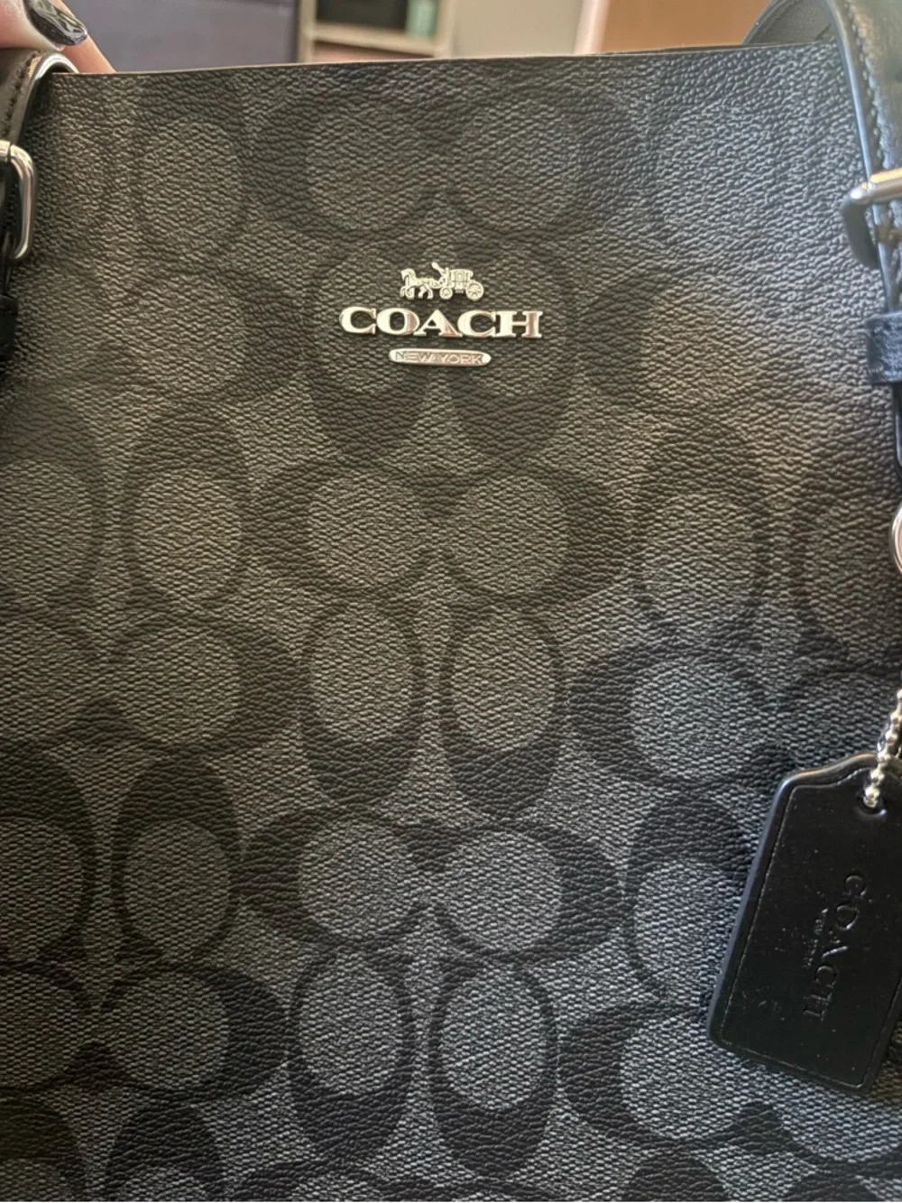 Women’s Coach Signature Mollie Tote - Picture 8 of 9